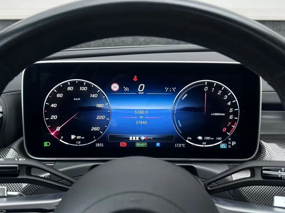Mercedes-Benz C-Klasse 300 e AMG Line uit 2022, foto 15