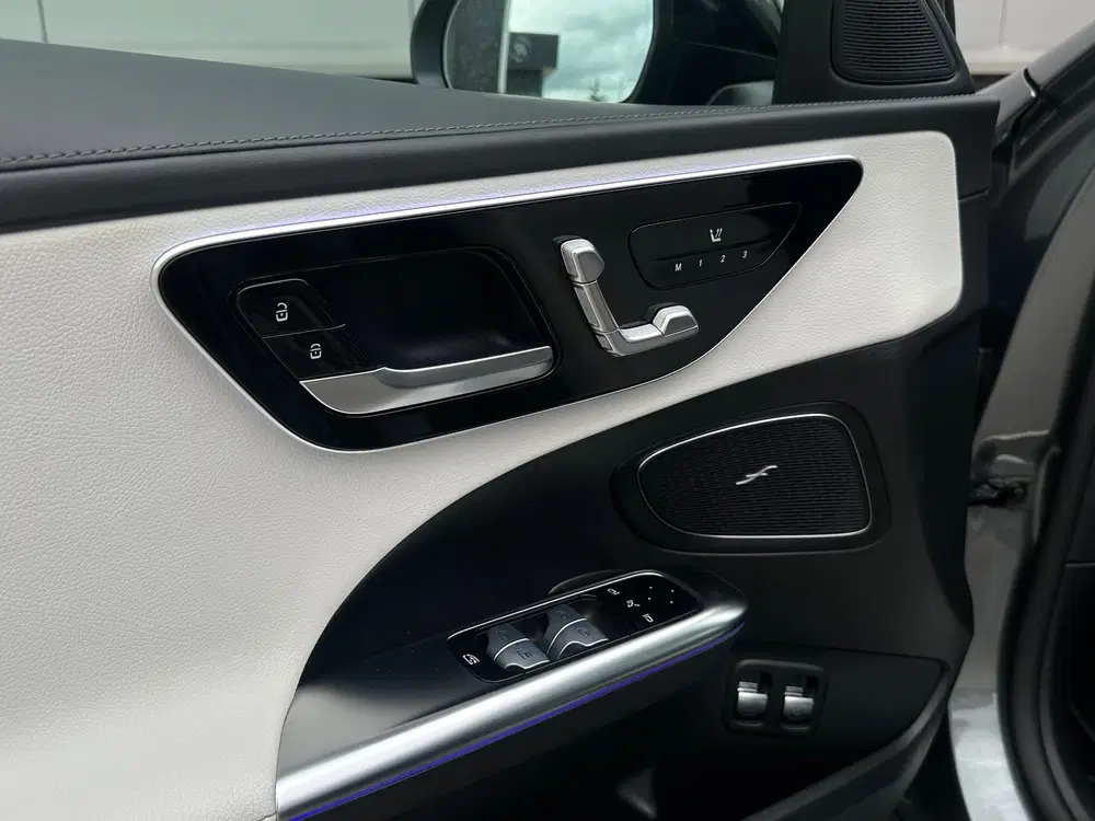 Mercedes-Benz C-Klasse 300 e AMG Line uit 2022, foto 20