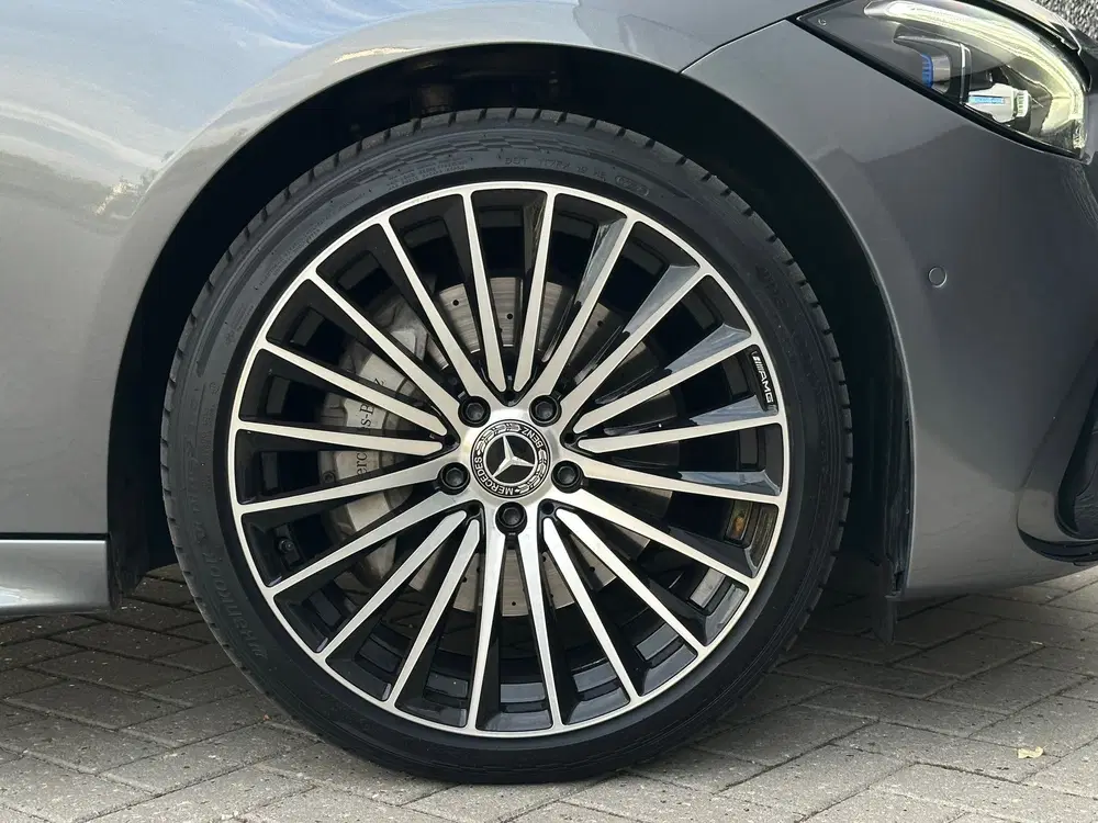 Mercedes-Benz C-Klasse 300 e AMG Line uit 2022, foto 7