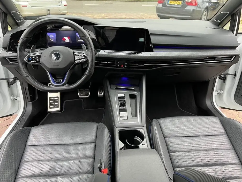 Volkswagen Golf 2.0 TSI 320pk 7-DSG / AKRA / 4MOTION Wit uit 2021, foto 9