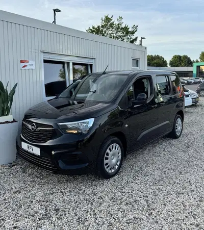 Opel Combo 1.2 Turbo Edition Carplay Camera Trekhaak uit 2021