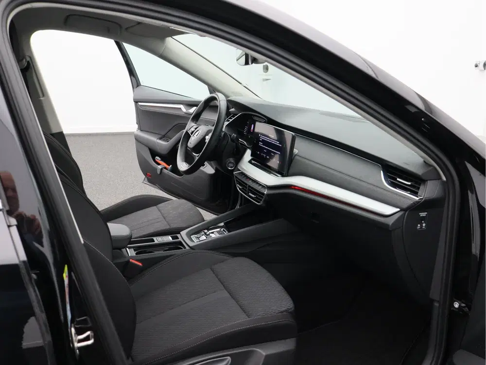 Skoda Octavia 1.0 e-TSI Business Edition Plus uit 2023, foto 16