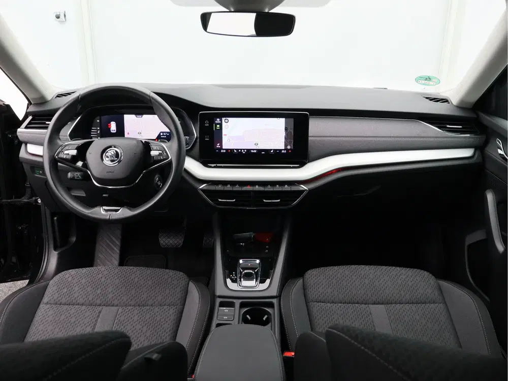 Skoda Octavia 1.0 e-TSI Business Edition Plus uit 2023, foto 5