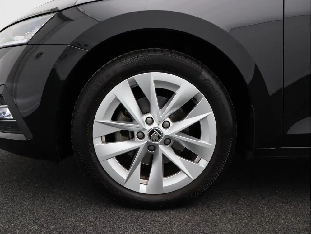 Skoda Octavia 1.0 e-TSI Business Edition Plus uit 2023, foto 8