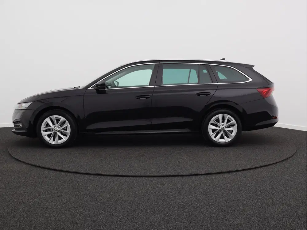 Skoda Octavia 1.0 e-TSI Business Edition Plus uit 2023, foto 9