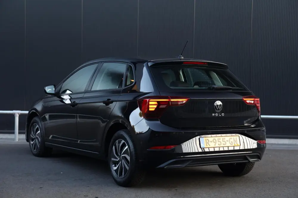 Volkswagen Polo 1.0 TSI 95pk Life Business Camera Clima Stoe uit 2022, foto 2