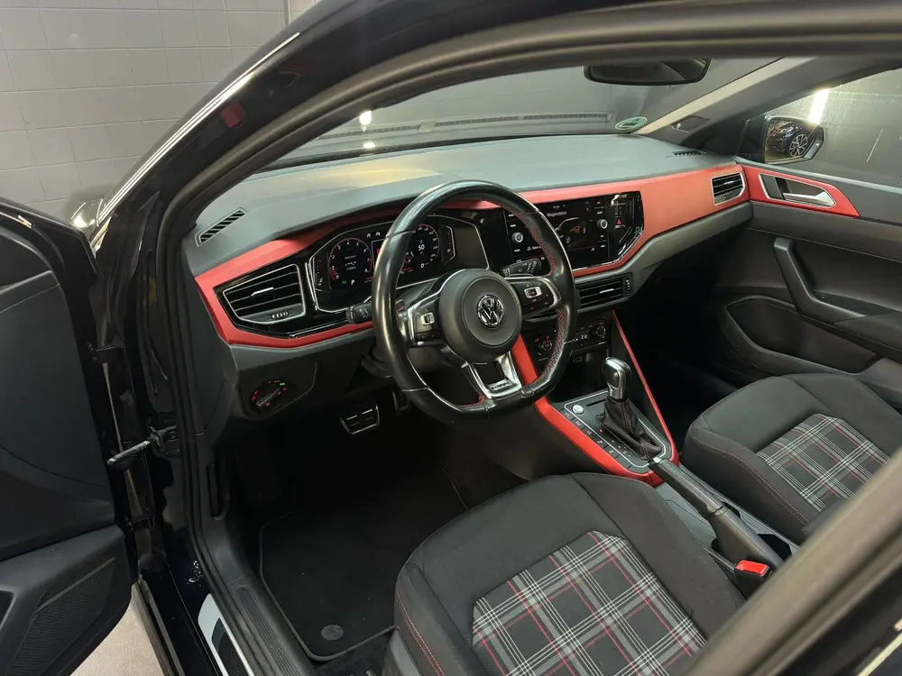 Volkswagen Polo 2.0 TSI GTI Pano|Keyless|Beats|Camera|DCC uit 2020, foto 5