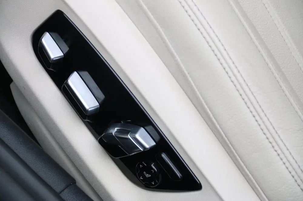 BMW 5-serie 545e xDrive High Executive M-PAKKET uit 2021, foto 9