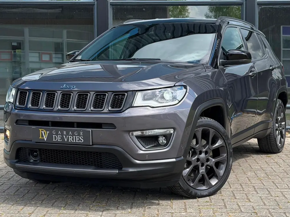 Jeep Compass 4xe 240 Plug-in Hybrid Electric S Full Option A uit 2020