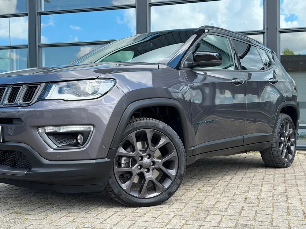 Jeep Compass 4xe 240 Plug-in Hybrid Electric S Full Option A uit 2020, foto 10