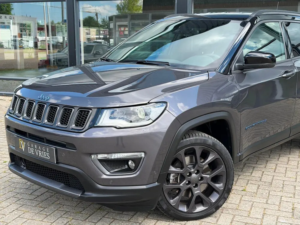 Jeep Compass 4xe 240 Plug-in Hybrid Electric S Full Option A uit 2020, foto 7
