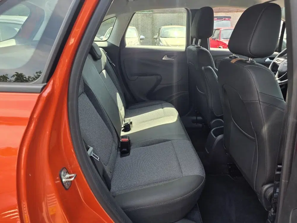 Opel Crossland 1.2 Turbo Elegance 130pk uit 2021, foto 17