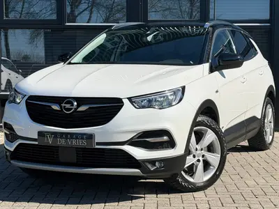 Opel Grandland X 1.6 Turbo Hybrid4 Ultimate 300pk Plug-in F uit 2020