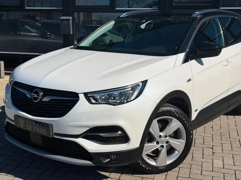 Opel Grandland X 1.6 Turbo Hybrid4 Ultimate 300pk Plug-in F uit 2020, foto 10