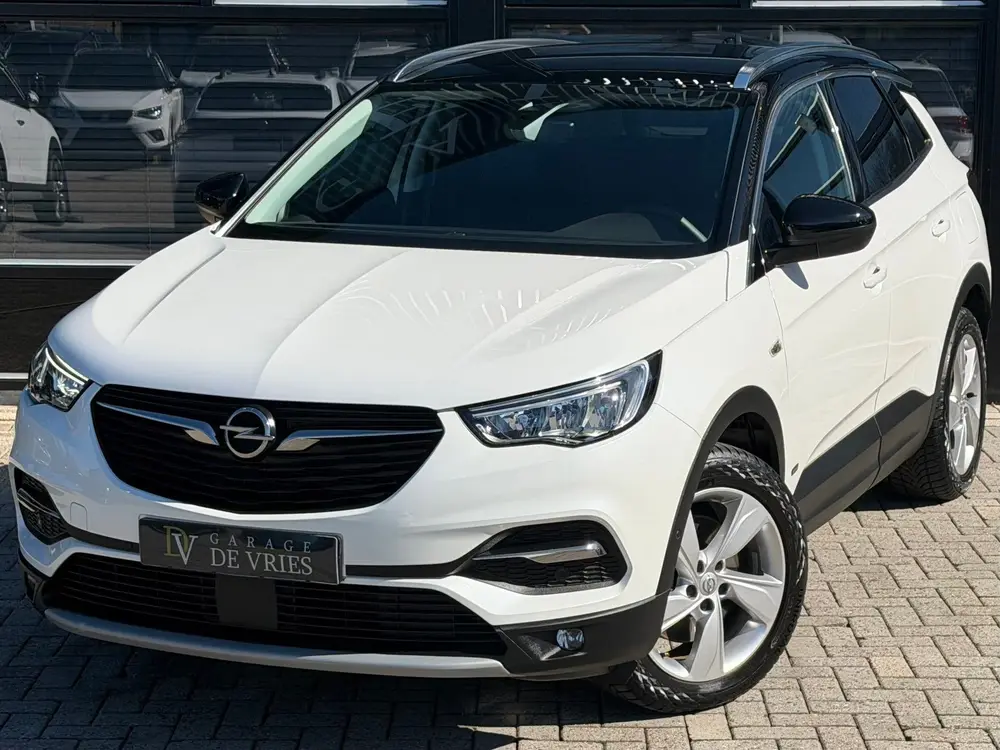 Opel Grandland X 1.6 Turbo Hybrid4 Ultimate 300pk Plug-in F uit 2020, foto 5