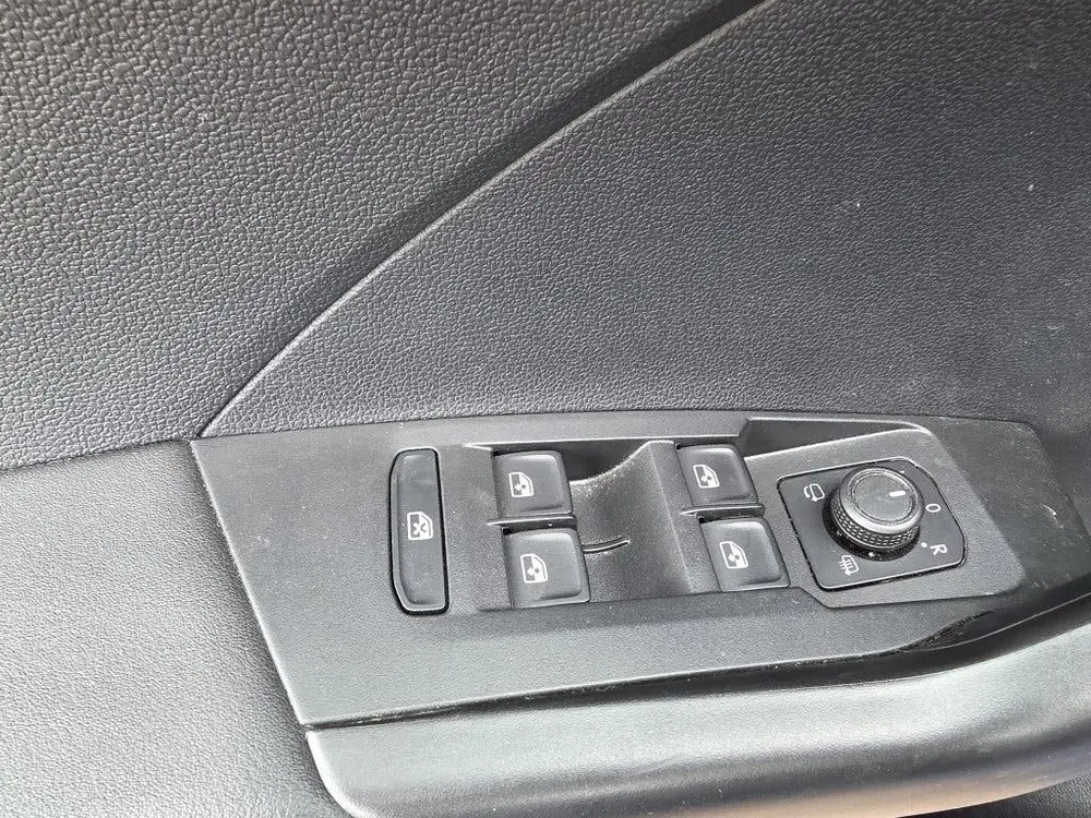Volkswagen T-Cross 1.0 TSI T-Cross, Apple carplay/andriod, a uit 2022, foto 11
