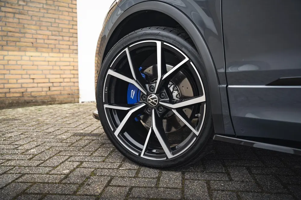 Volkswagen Tiguan R 2.0 tsi 75 edition/Akra/Pano/320 pk uit 2021, foto 7