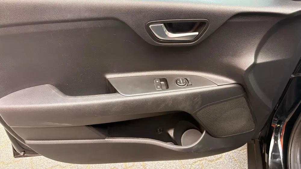 Kia Stonic 1.0 T-GDi MHEV DynamicLine uit 2024, foto 19