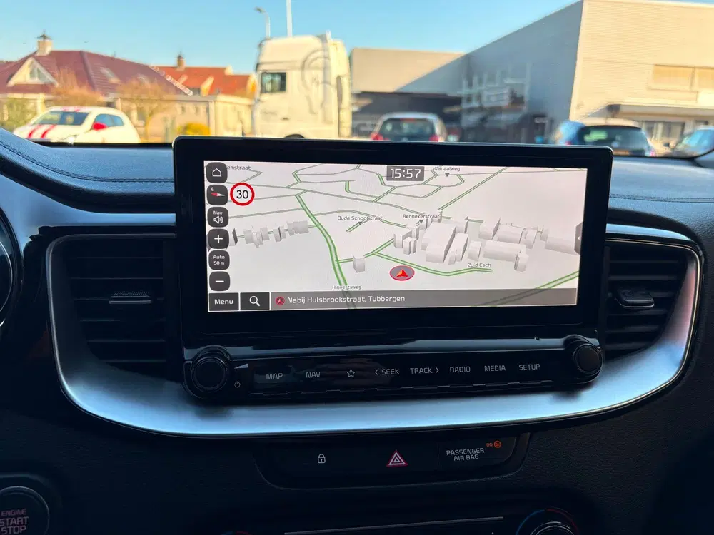 Kia Ceed 1.0 T-GDi MHEV DynamicPlusLine uit 2024, foto 11