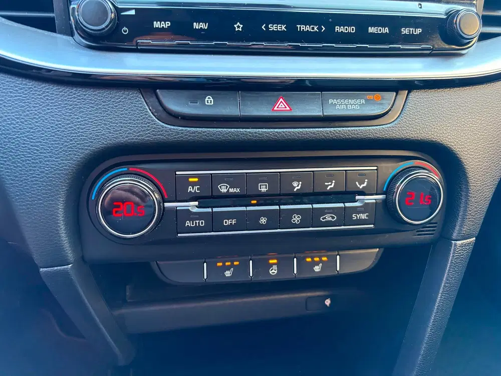 Kia Ceed 1.0 T-GDi MHEV DynamicPlusLine uit 2024, foto 14