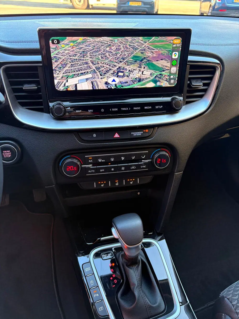 Kia Ceed 1.0 T-GDi MHEV DynamicPlusLine uit 2024, foto 7