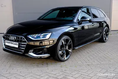 Audi A4 40 TFSI S tronic Virtual Camera Keyless Le uit 2024