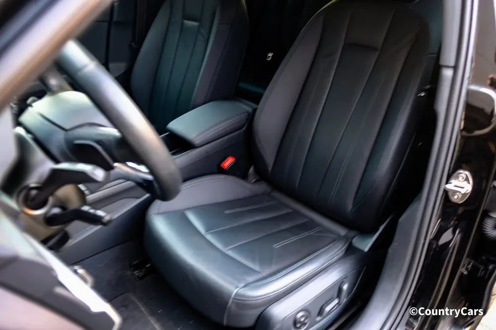 Audi A4 40 TFSI S tronic Virtual Camera Keyless Le uit 2024, foto 12