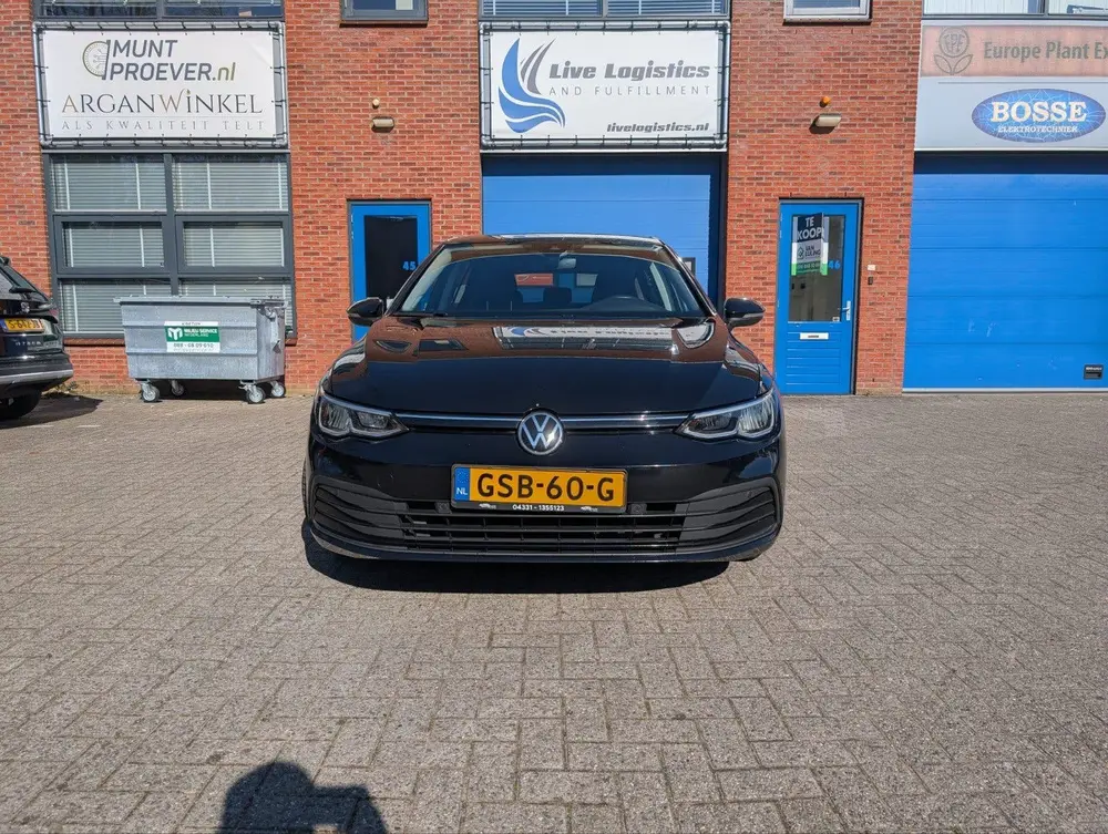 Volkswagen Golf 1.0 TSI 110pk 2021 Zwart - UNITED uit 2021, foto 4