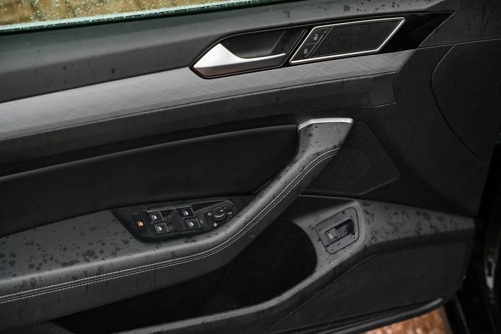 Volkswagen Passat 1.5 TSI Elegance Business R Leer Navi uit 2019, foto 14