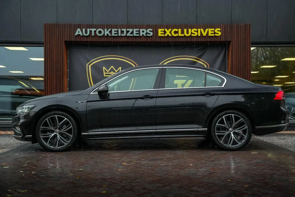 Volkswagen Passat 1.5 TSI Elegance Business R Leer Navi uit 2019, foto 5