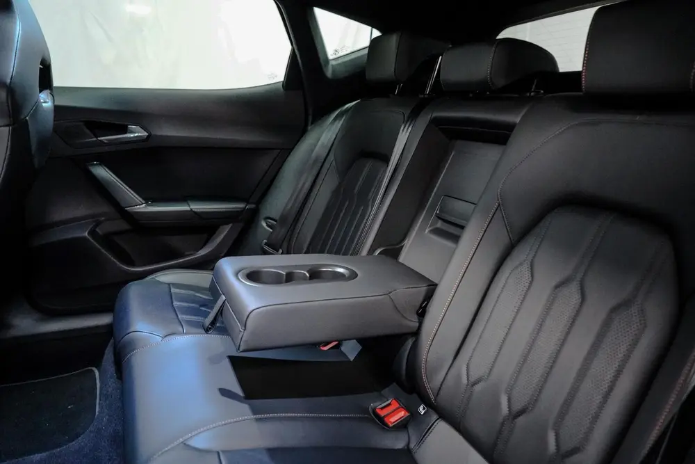 Cupra Formentor 2.0 TSI 4DRIVE Leder uit 2021, foto 13