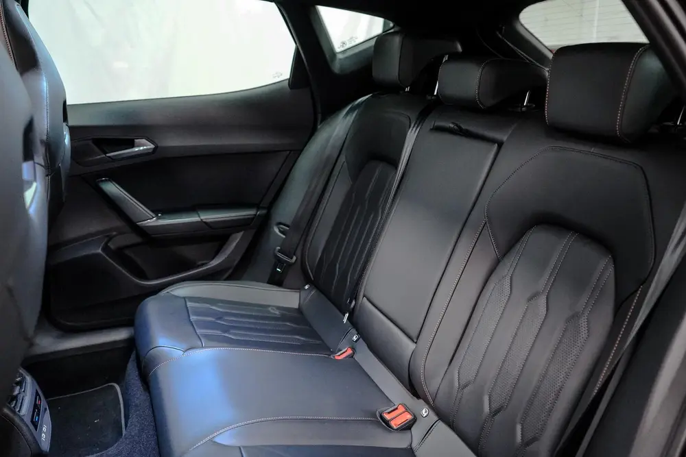 Cupra Formentor 2.0 TSI 4DRIVE Leder uit 2021, foto 14