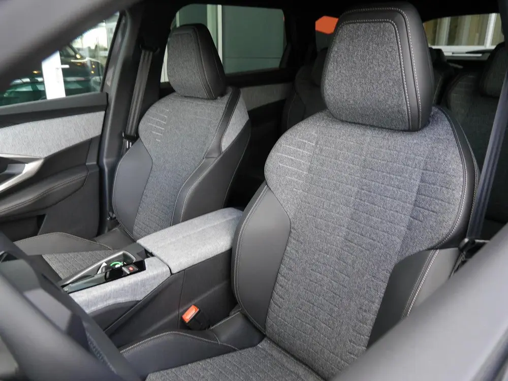 Peugeot 5008 1.2 Hybrid 136 Allure 7p uit 2025, foto 10