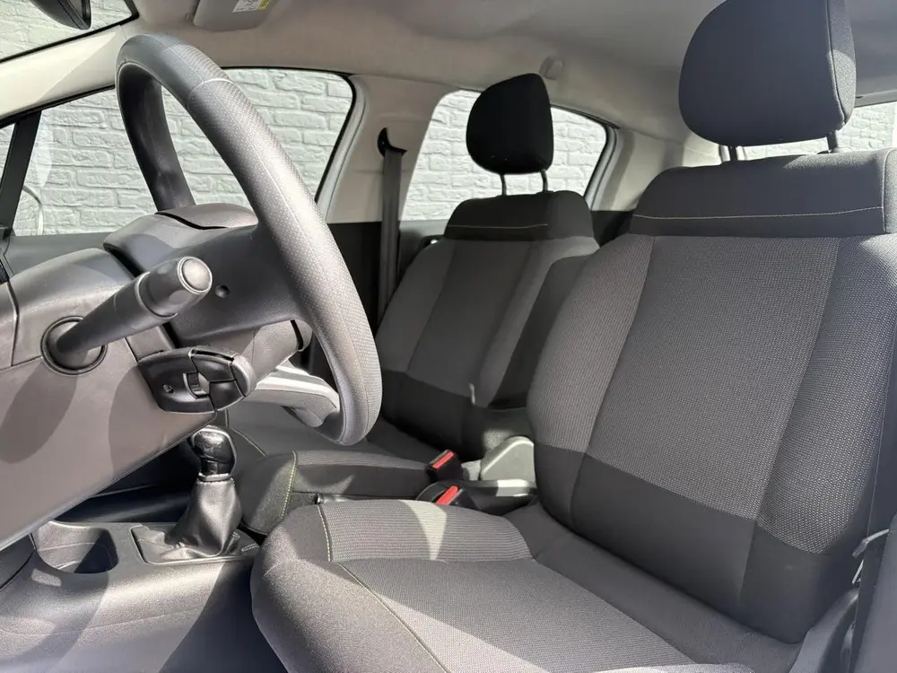Citroën C3 1.2 PureTech Feel uit 2022, foto 11