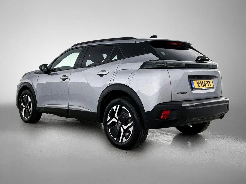 Peugeot 2008 1.2 100pk Allure uit 2024, foto 6