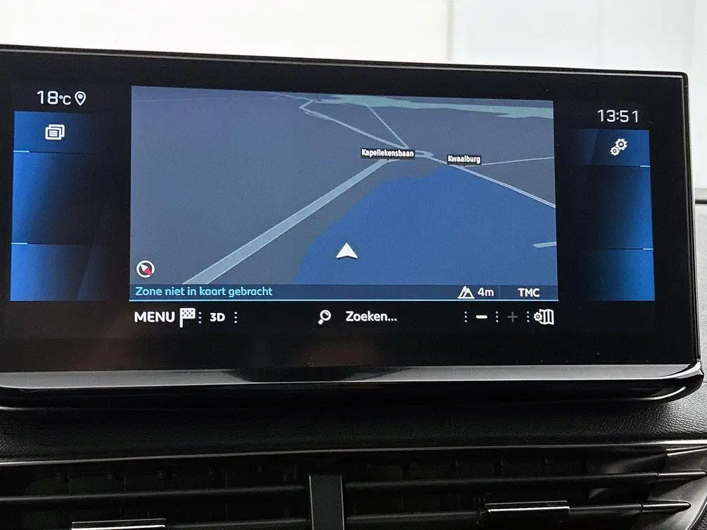 Peugeot 5008 1.2 130pk Blue Lease Allure Automaat uit 2022, foto 16
