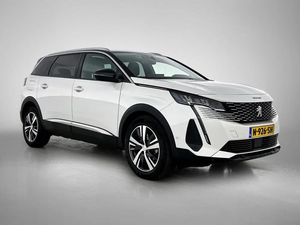 Peugeot 5008 1.2 130pk Blue Lease Allure Automaat uit 2022, foto 2