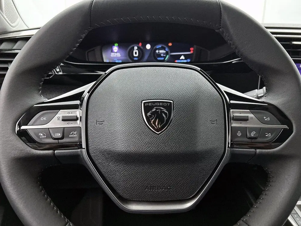 Peugeot 408 Allure Hybrid 145pk Automaat uit 2026, foto 19