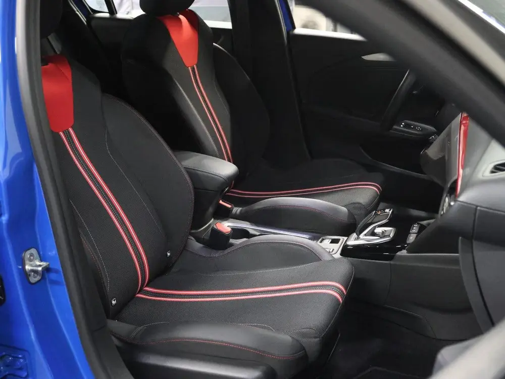 Opel Corsa 130PK GS Line uit 2021, foto 10