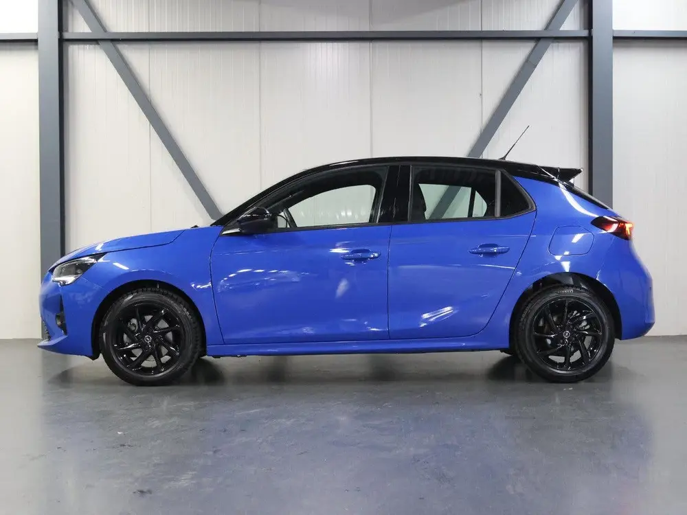 Opel Corsa 130PK GS Line uit 2021, foto 2