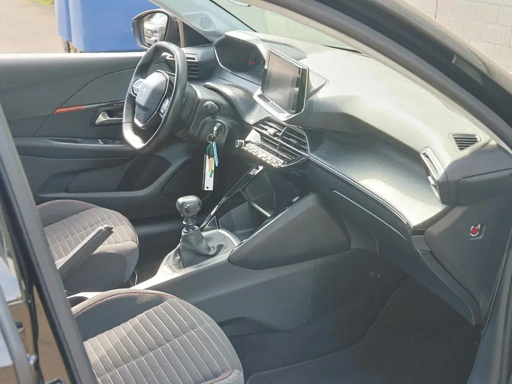 Peugeot 208 100pk Active uit 2021, foto 8