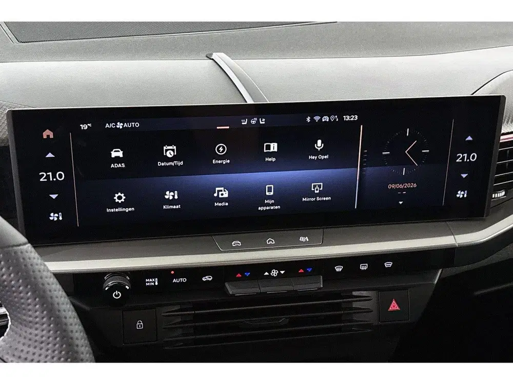 Opel Grandland 1.6 Turbo Plug-in-Hybrid Ultimate Panorama uit 2026, foto 14