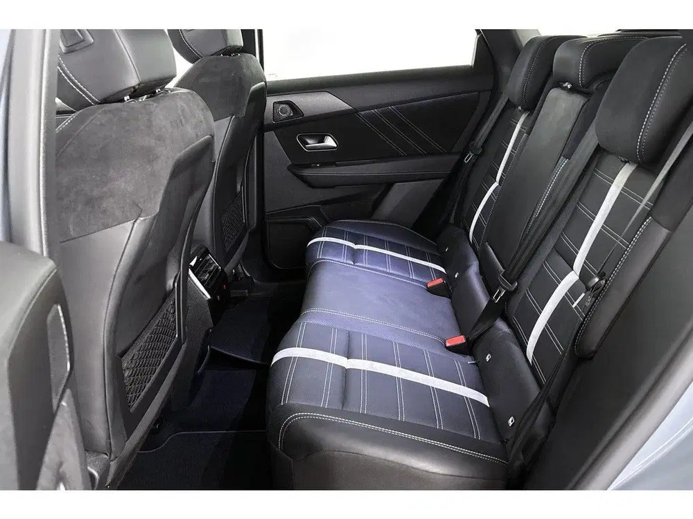 Opel Grandland 1.6 Turbo Plug-in-Hybrid Ultimate Panorama uit 2026, foto 9