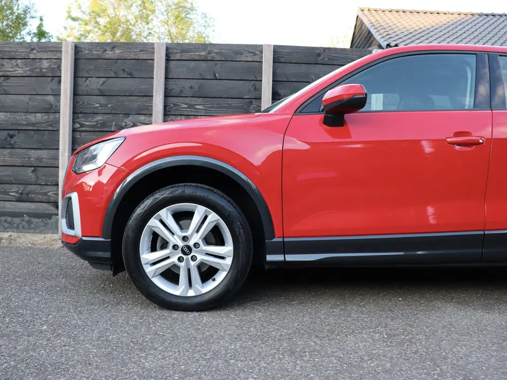 Audi Q2 30 TFSI S Edition dealer o.h. (bj 2021) uit 2021, foto 13