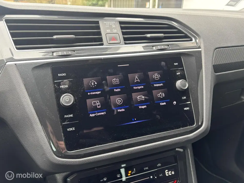 Volkswagen Tiguan 1.4 TSI eHybrid R-Line Business+ uit 2021, foto 18