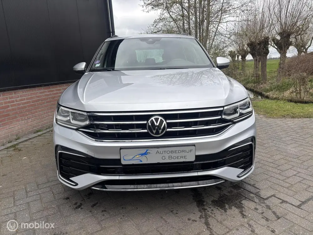 Volkswagen Tiguan 1.4 TSI eHybrid R-Line Business+ uit 2021, foto 3
