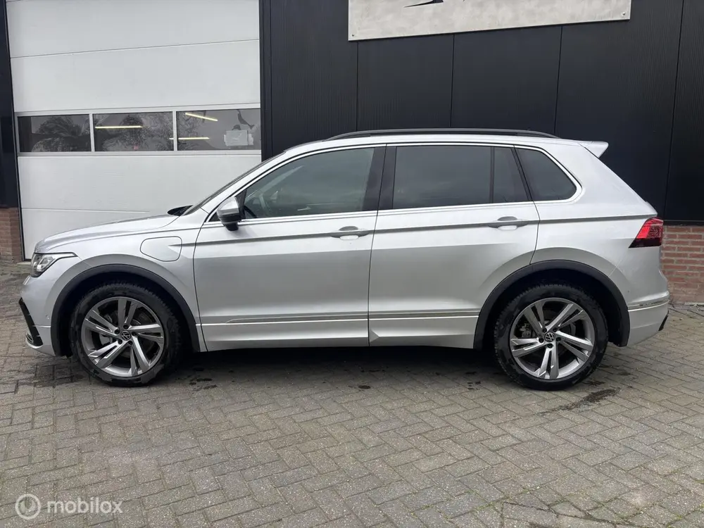 Volkswagen Tiguan 1.4 TSI eHybrid R-Line Business+ uit 2021, foto 5