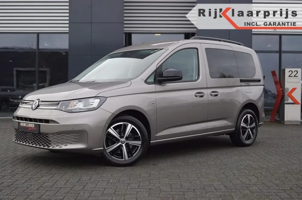Volkswagen Caddy 1.5 TSI DSG / App-Connect / Park-assist / 1 uit 2022