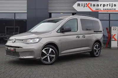 Volkswagen CADDY 1.5 TSI DSG / App-Connect / Park-assist / 1 uit 2022