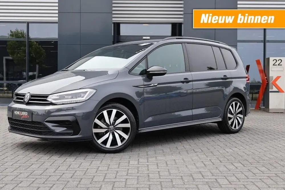 Volkswagen Touran 1.5 TSI DSG R-Line / 7 persoons/  Camera / uit 2025